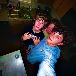 Meet your Posher, Cade